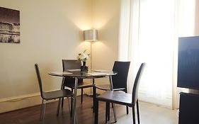 1 Bedrooms Flat In Central Edinburgh Haymarket, Heart Of Edinburgh Flat Sleeps 4 ,